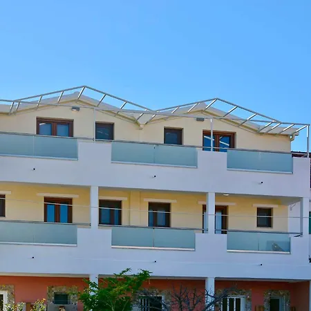 Emar Corfu Apartament *