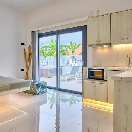 Emar Corfu Apartament